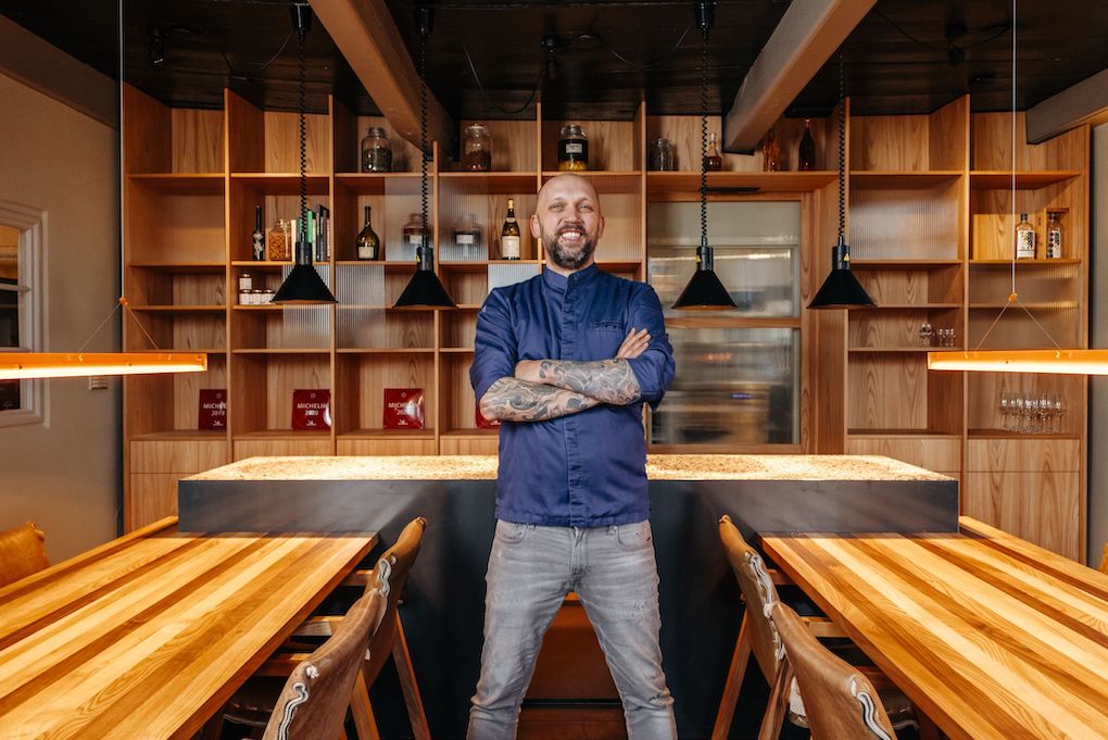 Steven Klein Nijenhuis keukentafel Onder de Linden Aduard