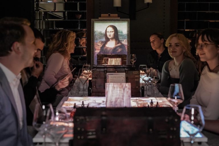 SevenPaintings The Art of Dining JAQ Hilton Rotterdam