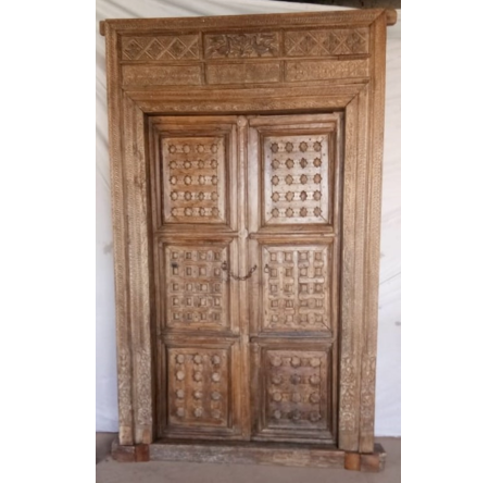 Oosterse poort | Ravati | Oosterse deuren | Houten deuren | Tempeldeur | Tempelpoorten