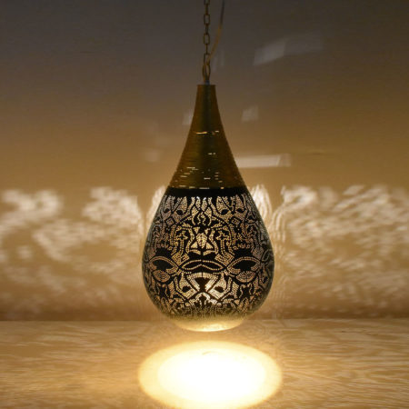 Oosterse hanglamp | Arabische verlichting | Oosterse lampen | Marokkaanse lamp | Metaal | Zwart Goud | Eettafel lamp | Oosters interieur | Nieuw in de collectie