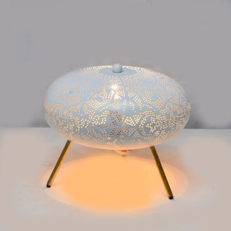 Oosterse tafellamp | Arabische lampen | Filigrain | Wit/Goud | Marokkaanse lamp | Gaatjes lamp | Sfeerverlichting | Metaal