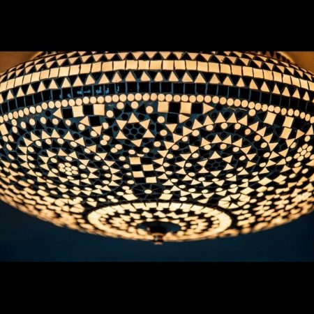Oosterse plafonniere mozaiek zwart wit glasmozaiek | Marokkaanse lampen | Kalini | Oosterse lamp