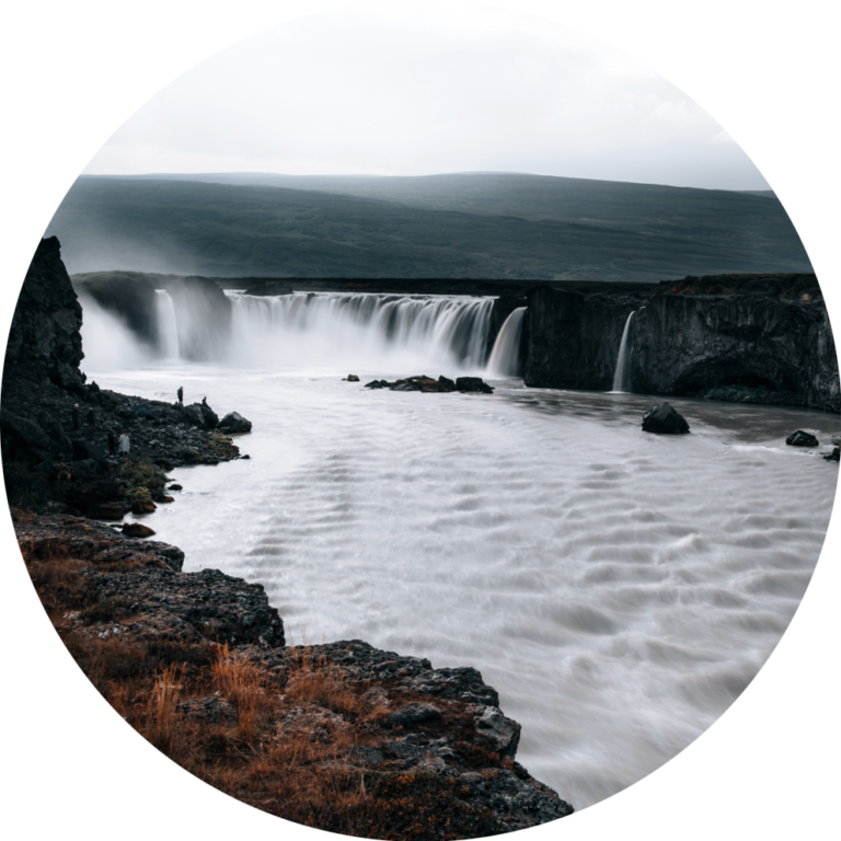 Waterfall of the Gods Iceland - Afbeelding 2